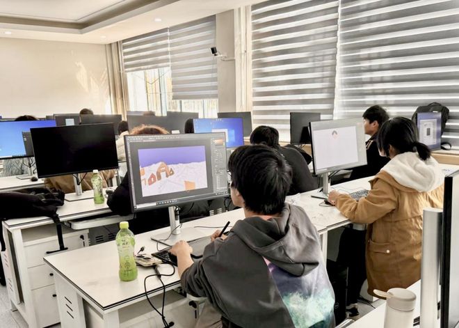 宝鸡职院欢迎你 | 凤翔师范学院数字内容制作服务全解析